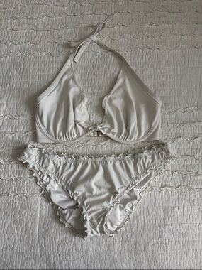 Victoria's Secret White Ruffled Bikini Set